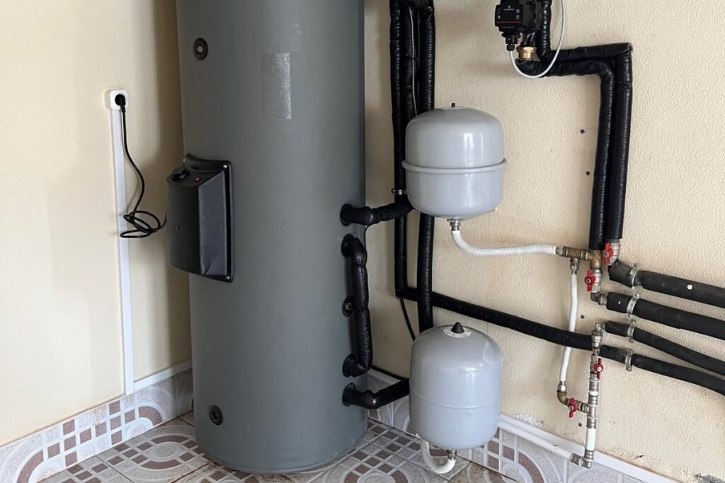 Heat pump vs. “hybrid” water heater same thing (most of the time)